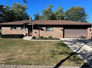 403 Seminole Dr, Tecumseh, MI 49286