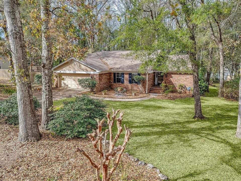 1st image of 1438 Blockford Ct W