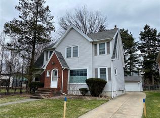 2549 Larchmont Rd, Beachwood, OH 44122
