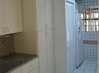 7005 Crown Gate Pl, Miami Lakes, FL 33014