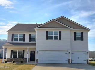 575 Fieldcrest Rd, Blountville, TN 37617