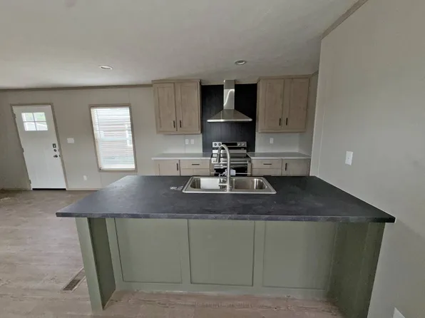 411 Sandy Bass Ln #6, Newark, TX 76071