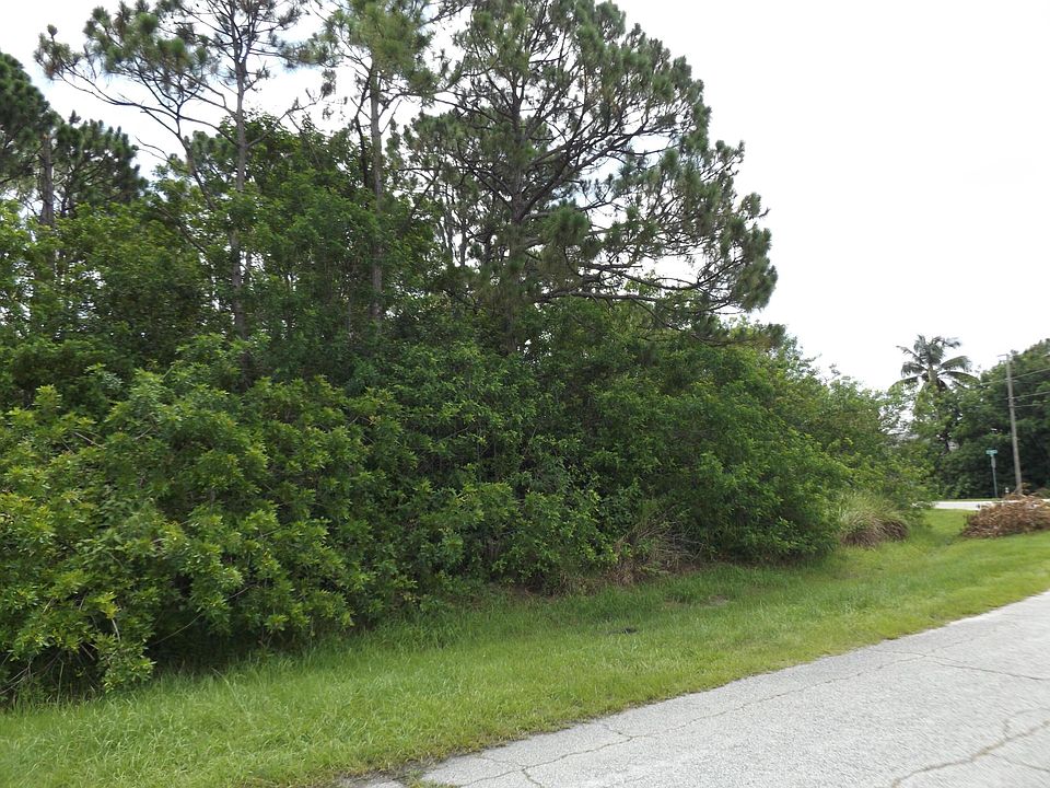 2nd image of 3298 SE Quay Street