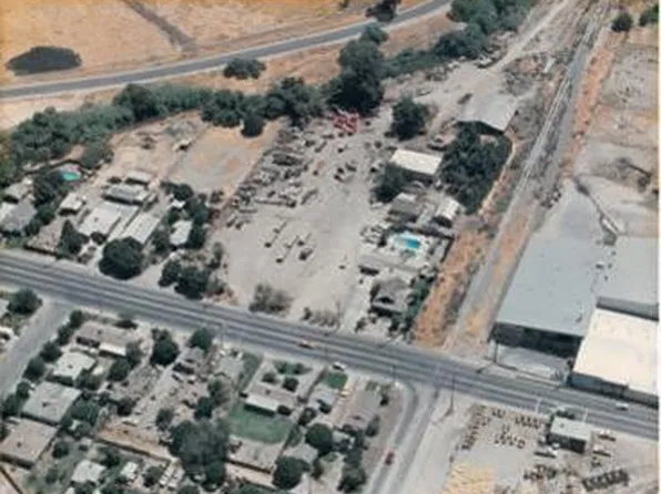 292 S Plano St, Porterville, CA 93257