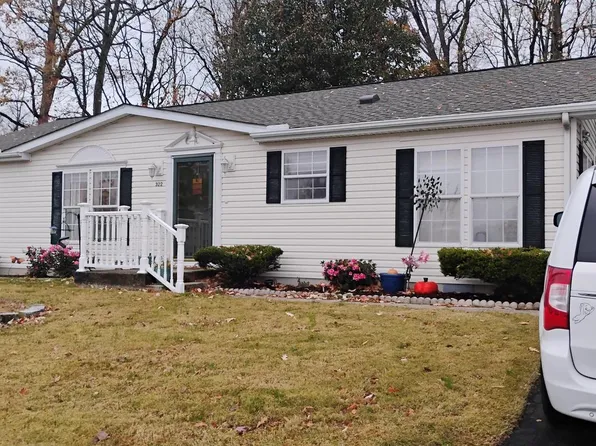 322 Persimmon Cir W #322, Dover, DE 19901