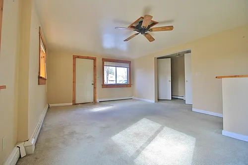 473 Wilbur Ave Photo 1