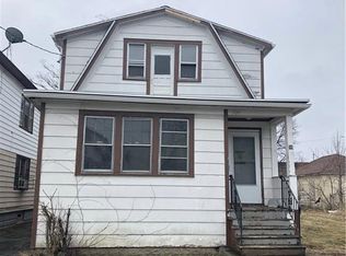 42 Roosevelt Ave, Buffalo, NY 14215