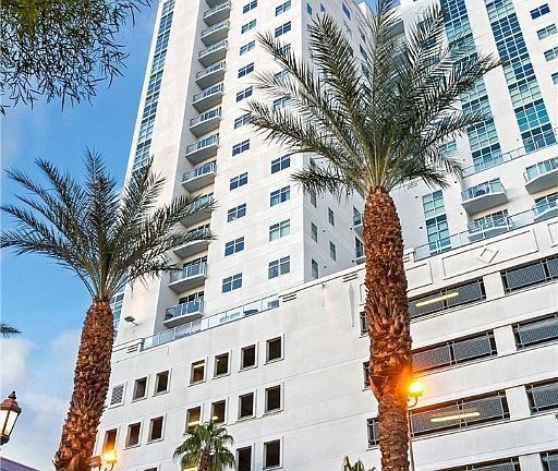 5th image of 150 Las Vegas Blvd #1216