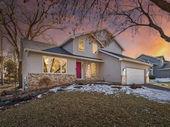 14825 39th Ave N, Plymouth, MN 55446