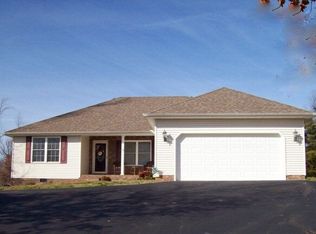 740 J D Buchanan Rd, Hanson, KY 42413