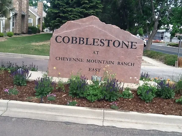 260 Cobblestone Dr, Colorado Springs, CO 80906