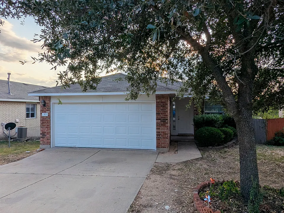 313 Tudor House Rd