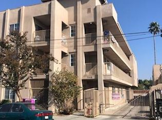 7308 Canby Ave APT 4, Reseda, CA 91335