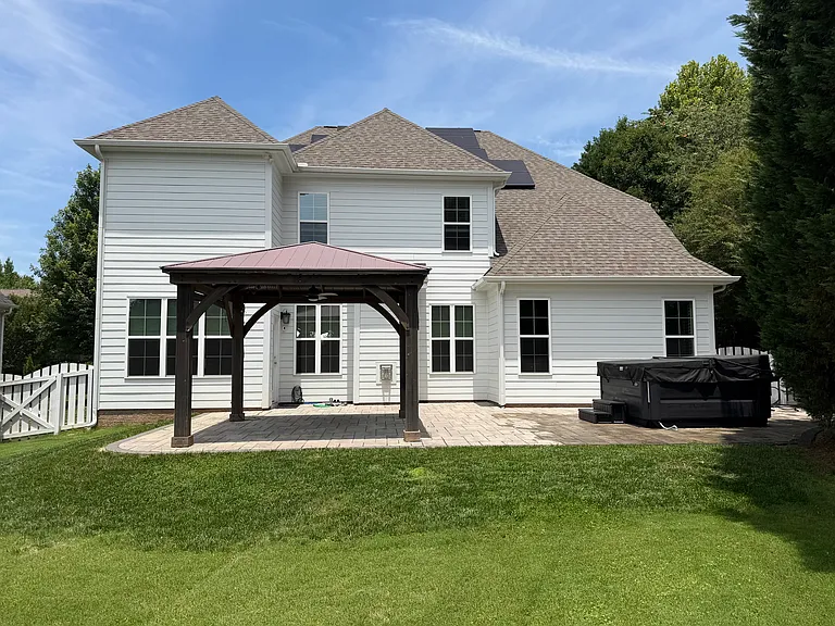 2603 Walker Rd — Photo 2