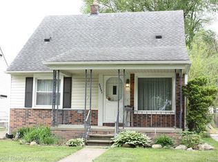 25251 Colgate St, Dearborn Heights, MI 48125