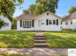 1604 E 9th St, Sedalia, MO 65301