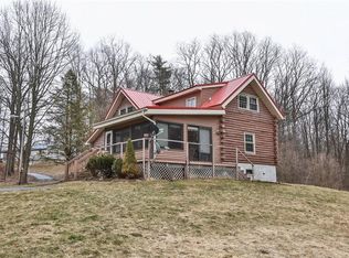 696 Smith Rd, Clyde, NY 14433