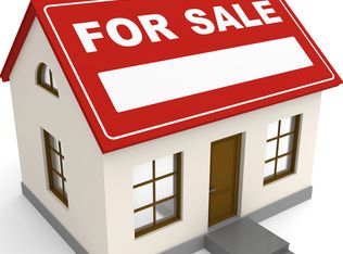 576 Raccoon Ln, Mount Laurel, NJ 08054