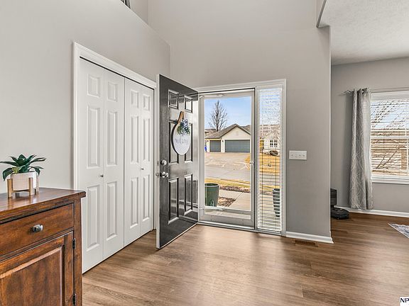 5th image of 19507 Binney Cir
