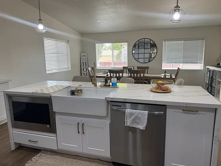 2981 W Tivoli Ln — Photo 4