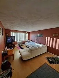 924 Main St #36 — Photo 7