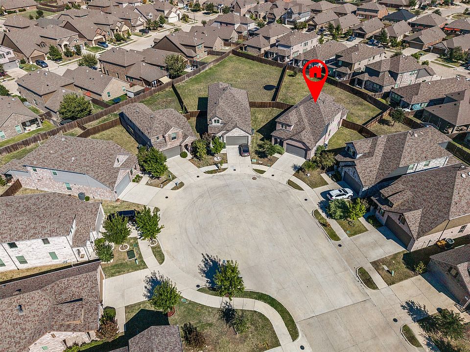 1st image of 2716 Runnels Ct