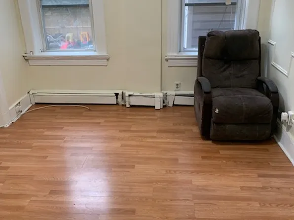 773 E 19th St, Paterson, NJ