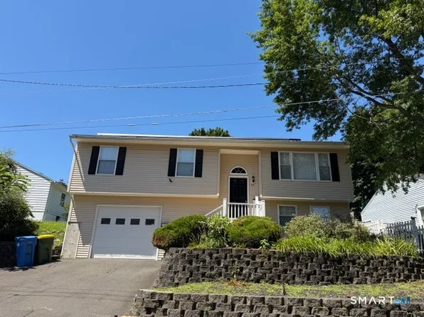 83 Essex Ave, Waterbury, CT 06704
