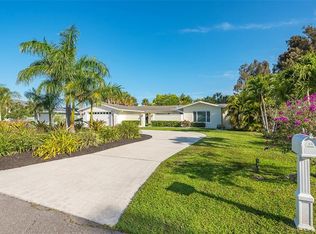 415 S Shore Dr, Sarasota, FL 34234