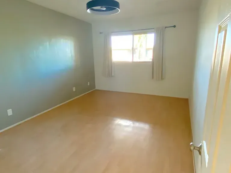 6804 E 2nd St #15 — Photo 12