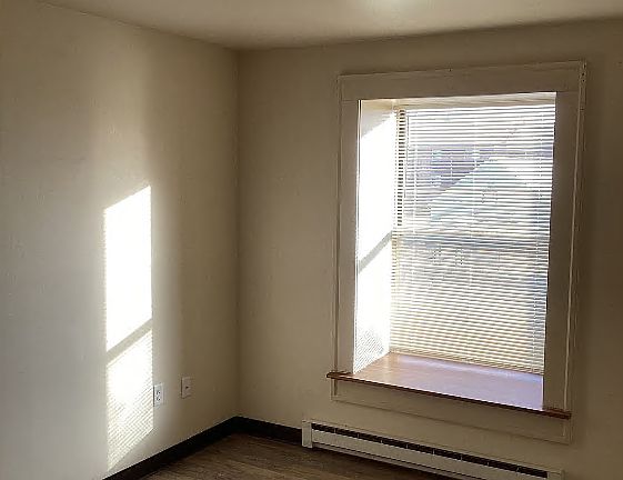 5th image of 1016 5th Ave APT 208