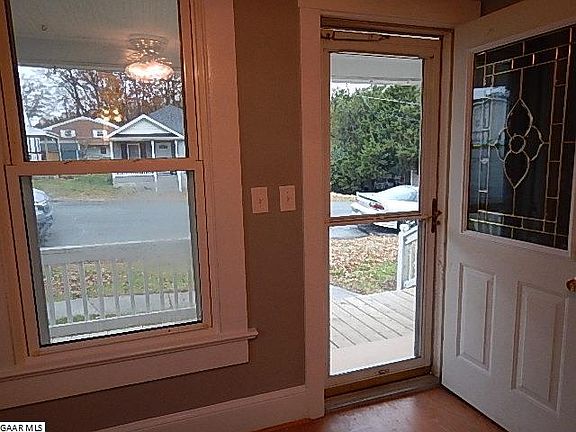 2nd image of 503 F St