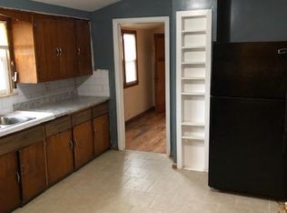 4650 N 39th St #A, Milwaukee, WI 53209