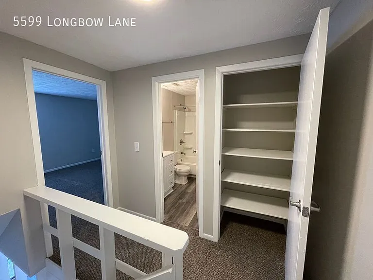 5599 Longbow Ln — Photo 12