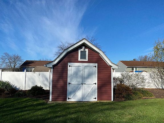 5th image of 9430 Woodsboro Pike