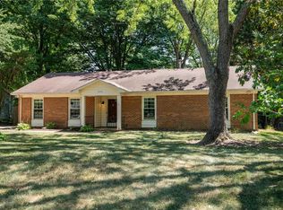 5406 Courtfield Dr, Greensboro, NC 27455