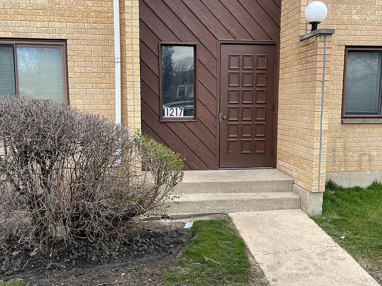 1170 S Forums Ct — Photo 6