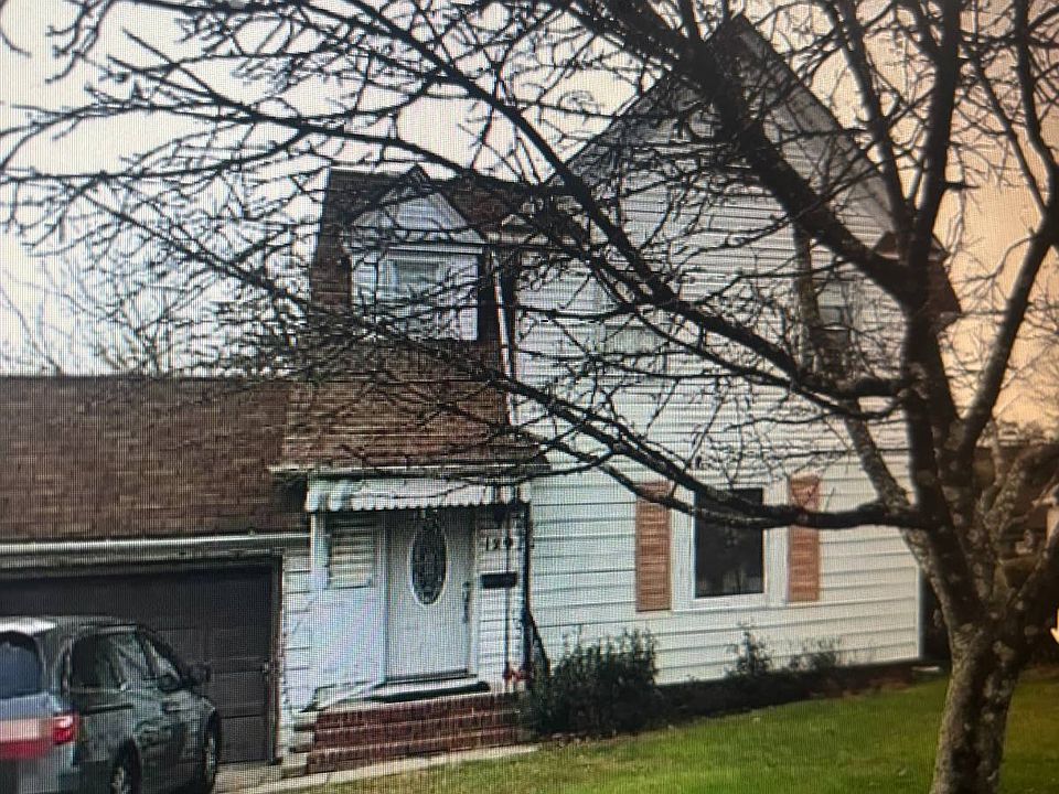 2nd image of 129 N Grove St