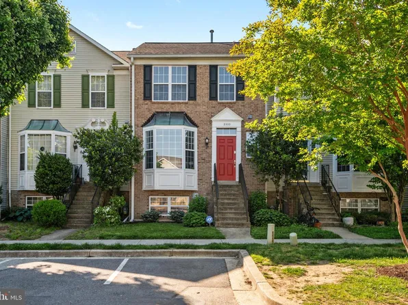 2333 Manomet Ct, Crofton, MD 21114