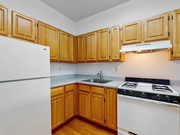 15 E 129th St #3 — Photo 12