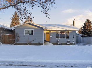 349 Waterloo CRESCENT, Saskatoon, SK S7H 4H7