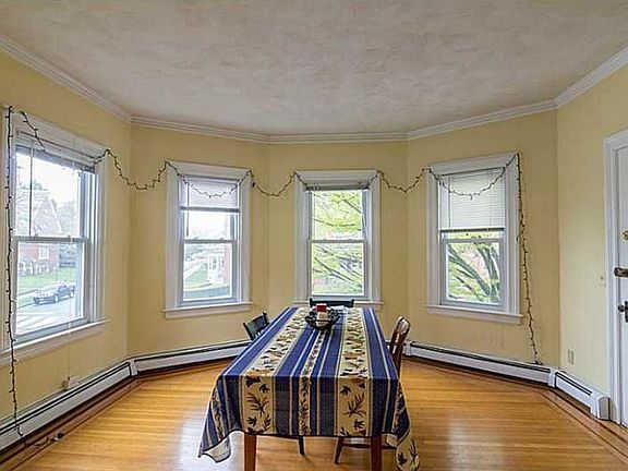 5th image of 515 Hope St Floor 3