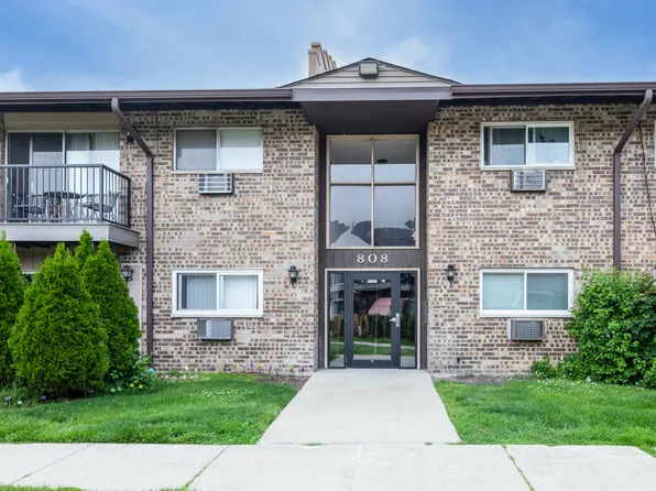 808 E Old Willow Rd APT 208, Prospect Heights, IL 60070