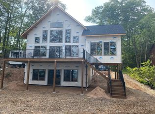 8516 N Hilltop Rd, Hayward, WI 54843