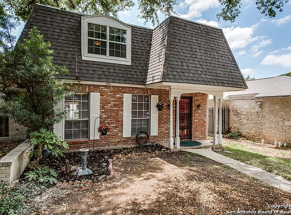 2nd image of 10911 Whisper Valley St