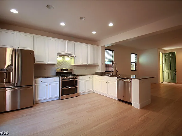 10550 Tranquil Glade Ln — Photo 5