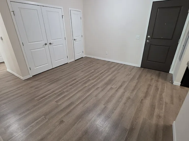 1415 Center Point Rd NE #307 — Photo 2