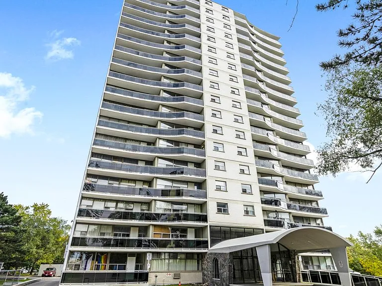 30 Speers Rd — Photo 2