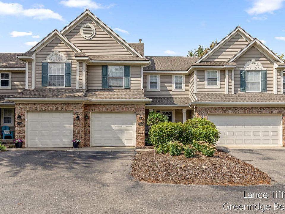 1st image of 3745 Old Elm Dr SE #7