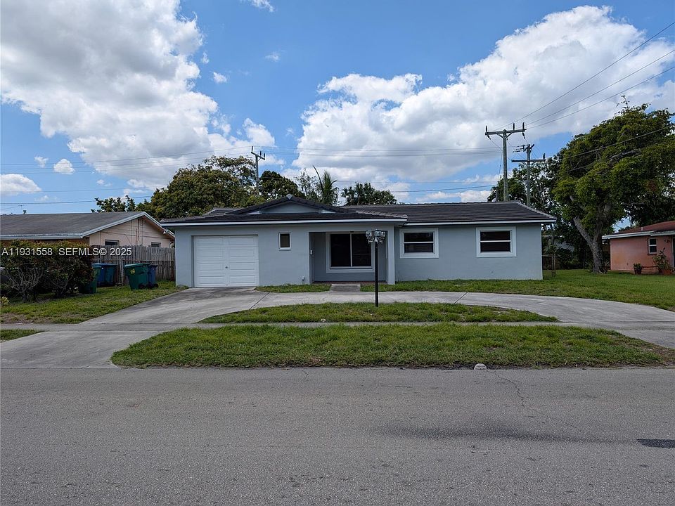 1st image of 1131 NW 43rd Ave